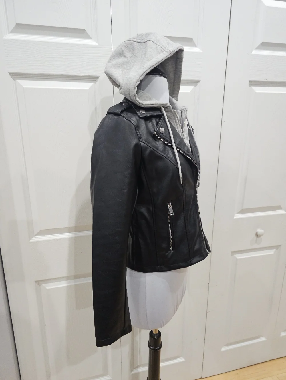 Women's Sebby Punk Biker Moto Black Faux Leather Gray Hoodie Zip Jacket Coat S - Picture 4 of 9